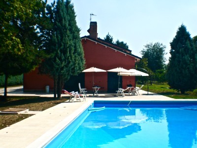 Piscina First Manor House